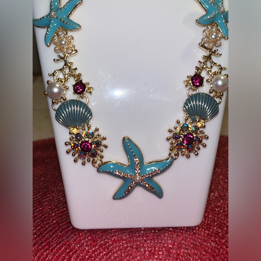 Chic Beach Turquoise Starfish Rhinestone Pearl Mermaid Seashell Necklace NEW! - Picture 3 of 7